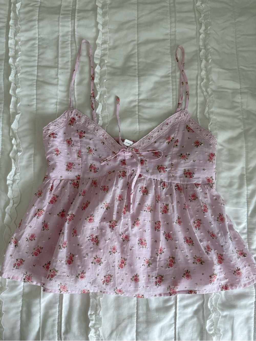 Altar’d State tops size small like new. Pink and pink floral - Picture 9 of 13